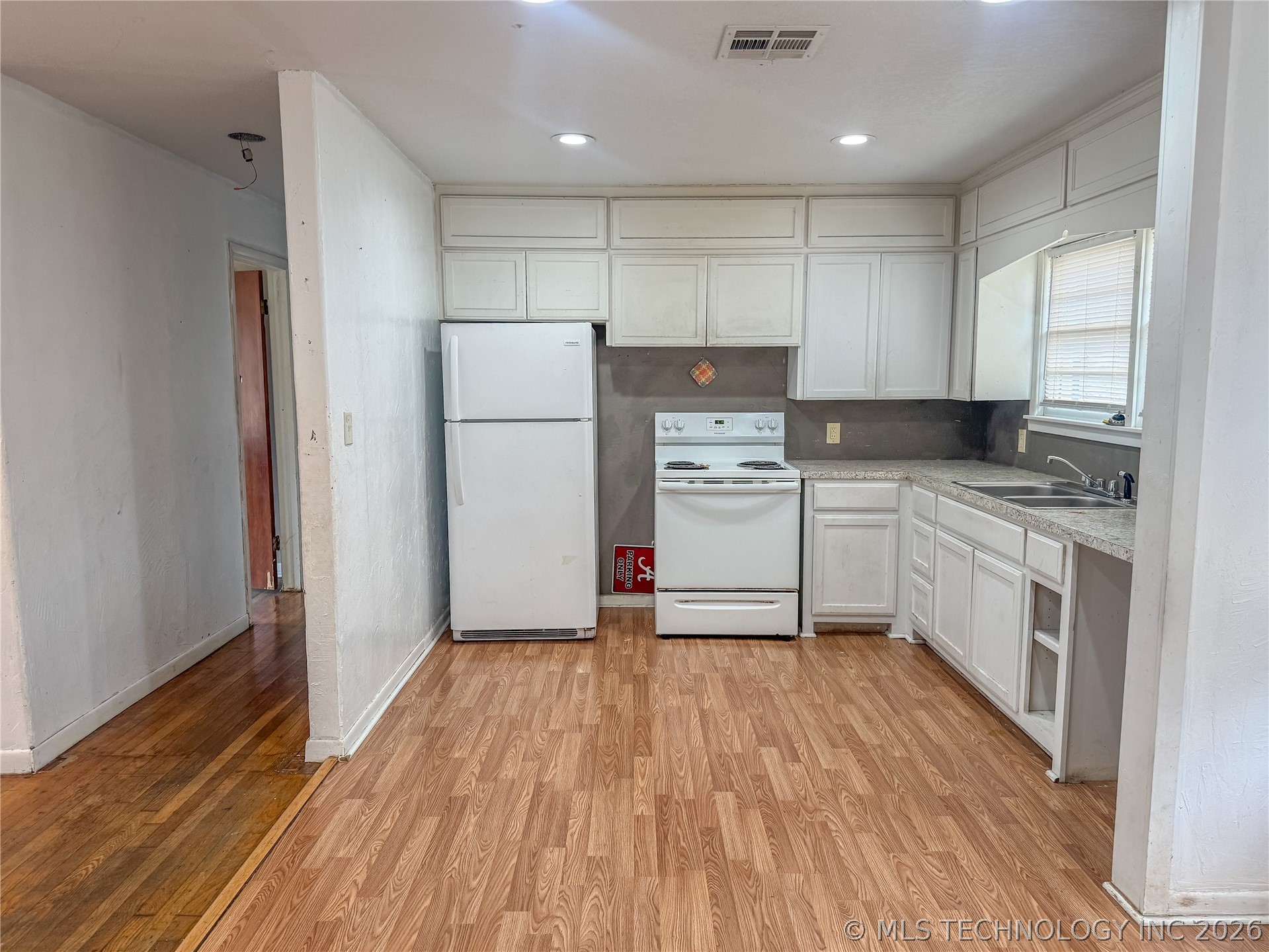 806 15th Avenue Nw Property Photo 4