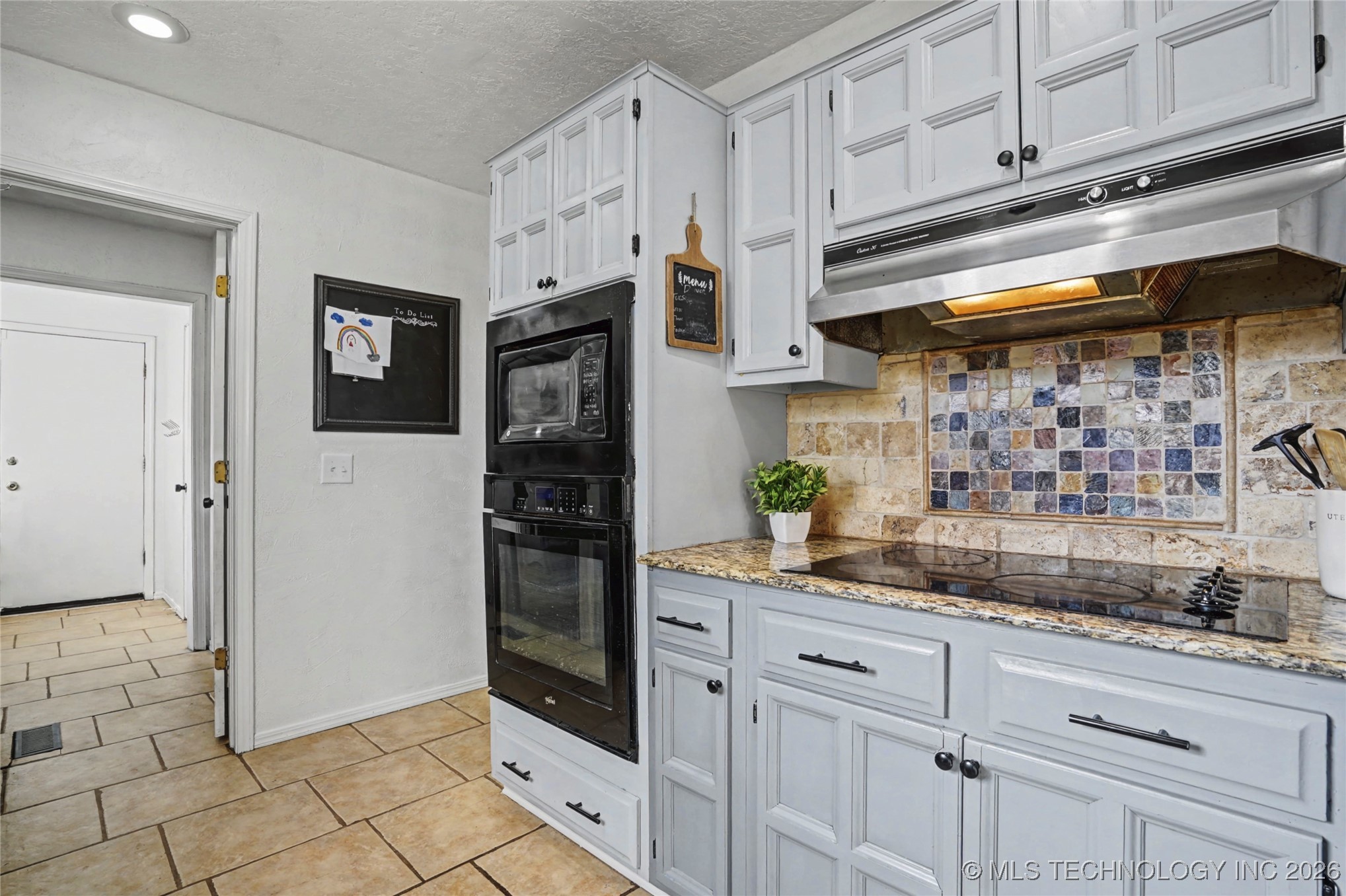 8319 E 107th Place S Property Photo 19