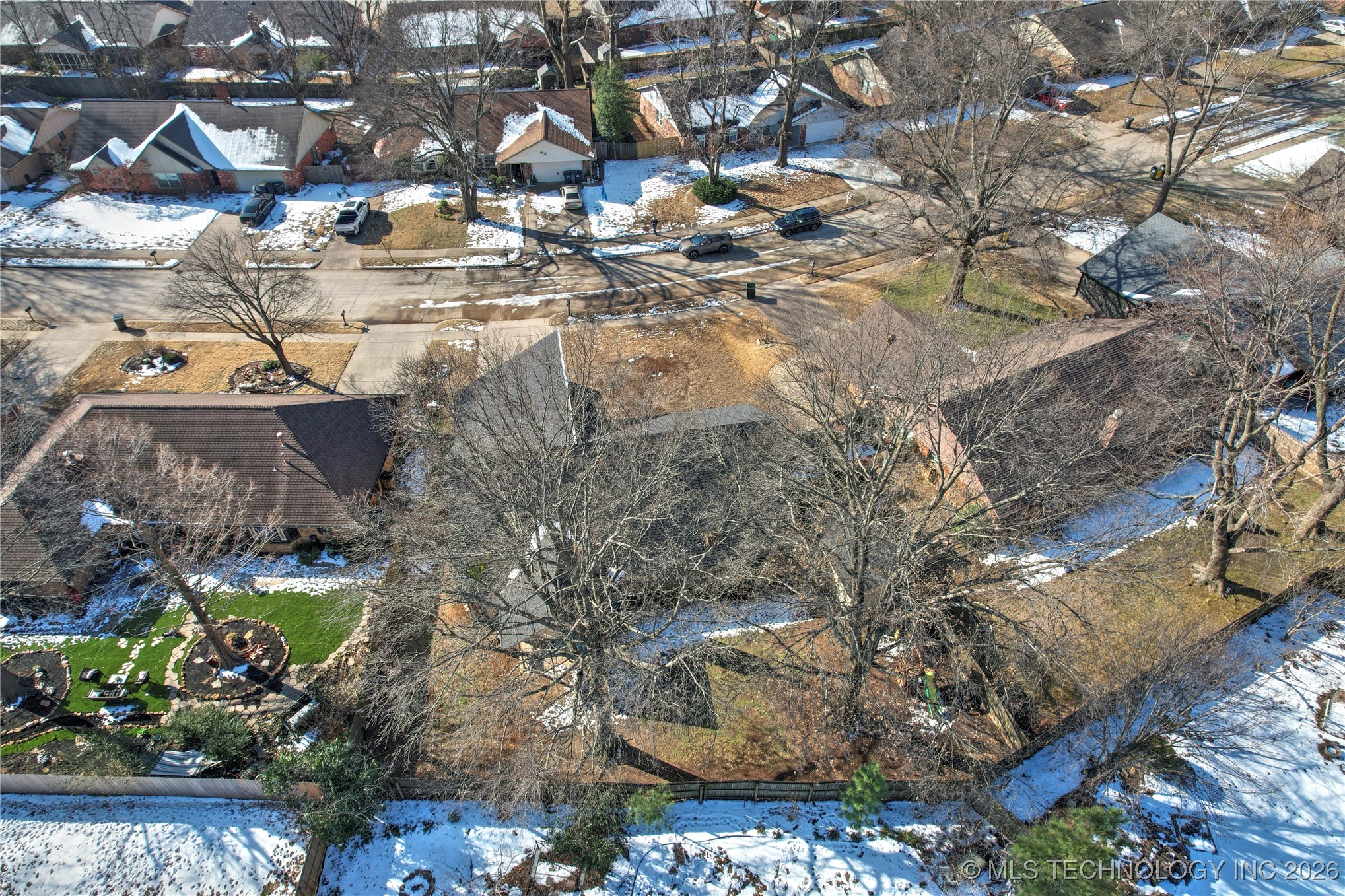 8319 E 107th Place S Property Photo 46