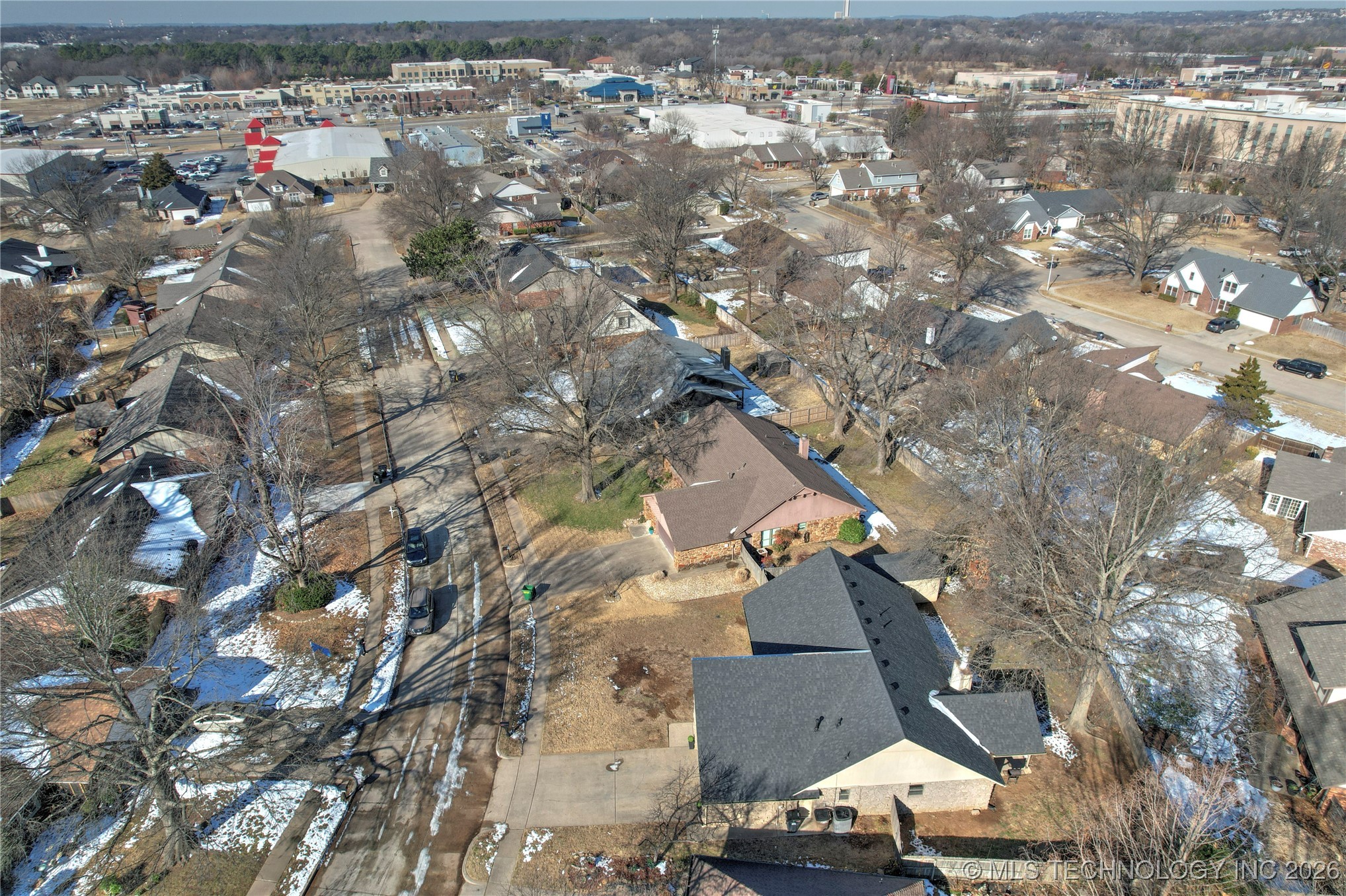 8319 E 107th Place S Property Photo 47