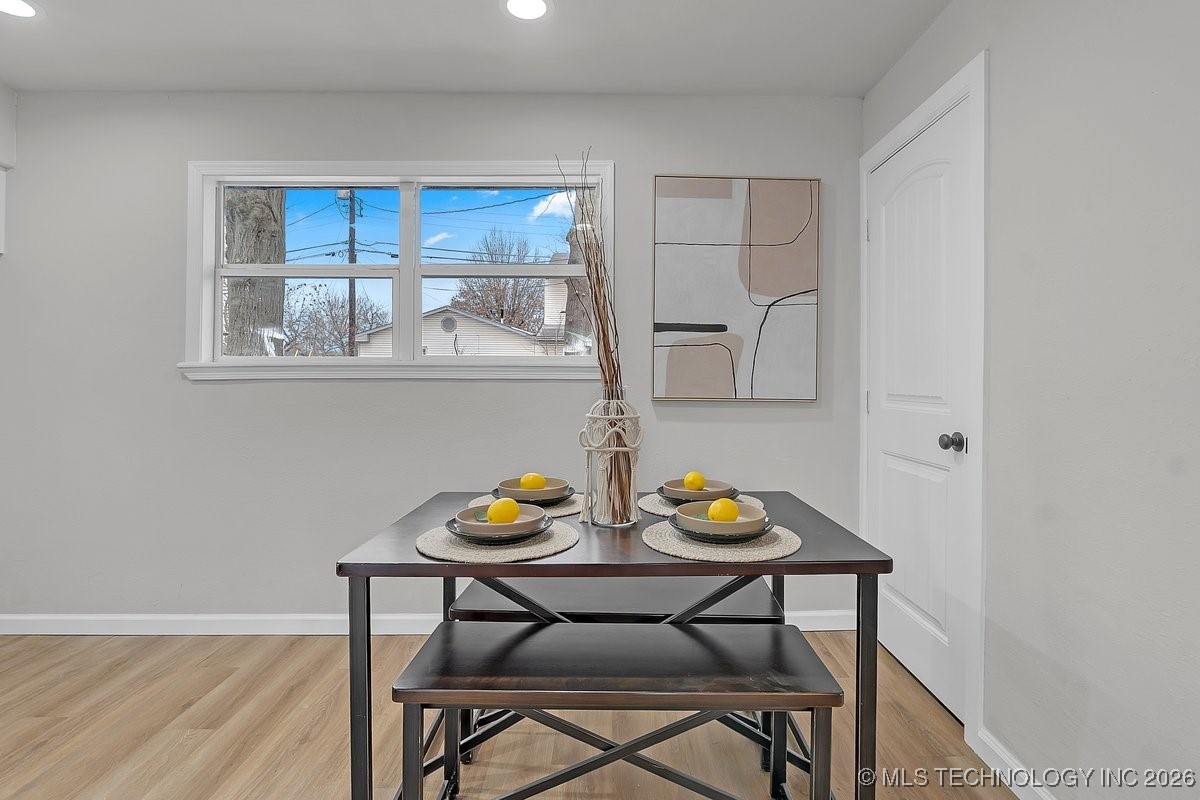 2124 S Main Street Property Photo 7