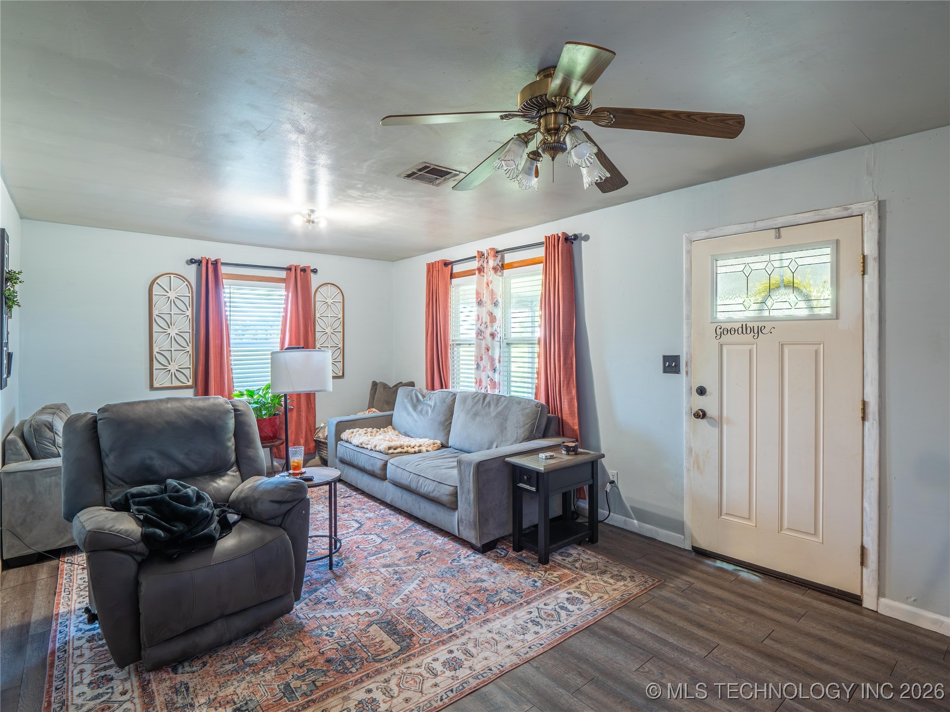 419000 E 1110 Road Property Photo 4