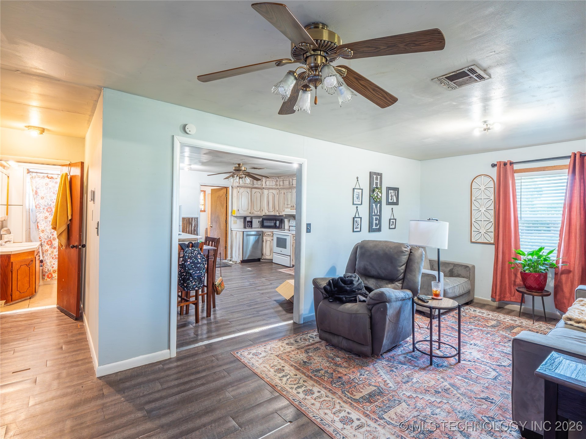 419000 E 1110 Road Property Photo 6