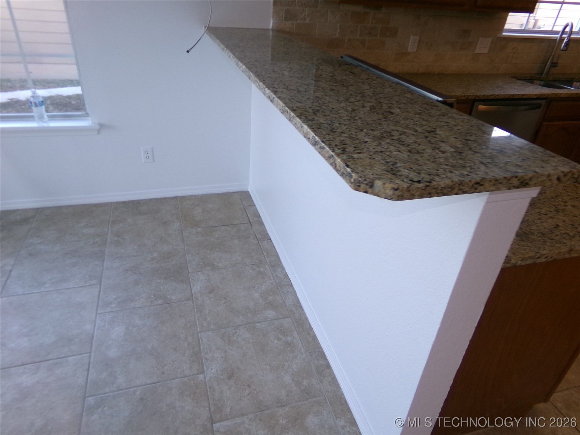 7415 E 89th Place S Property Photo 11