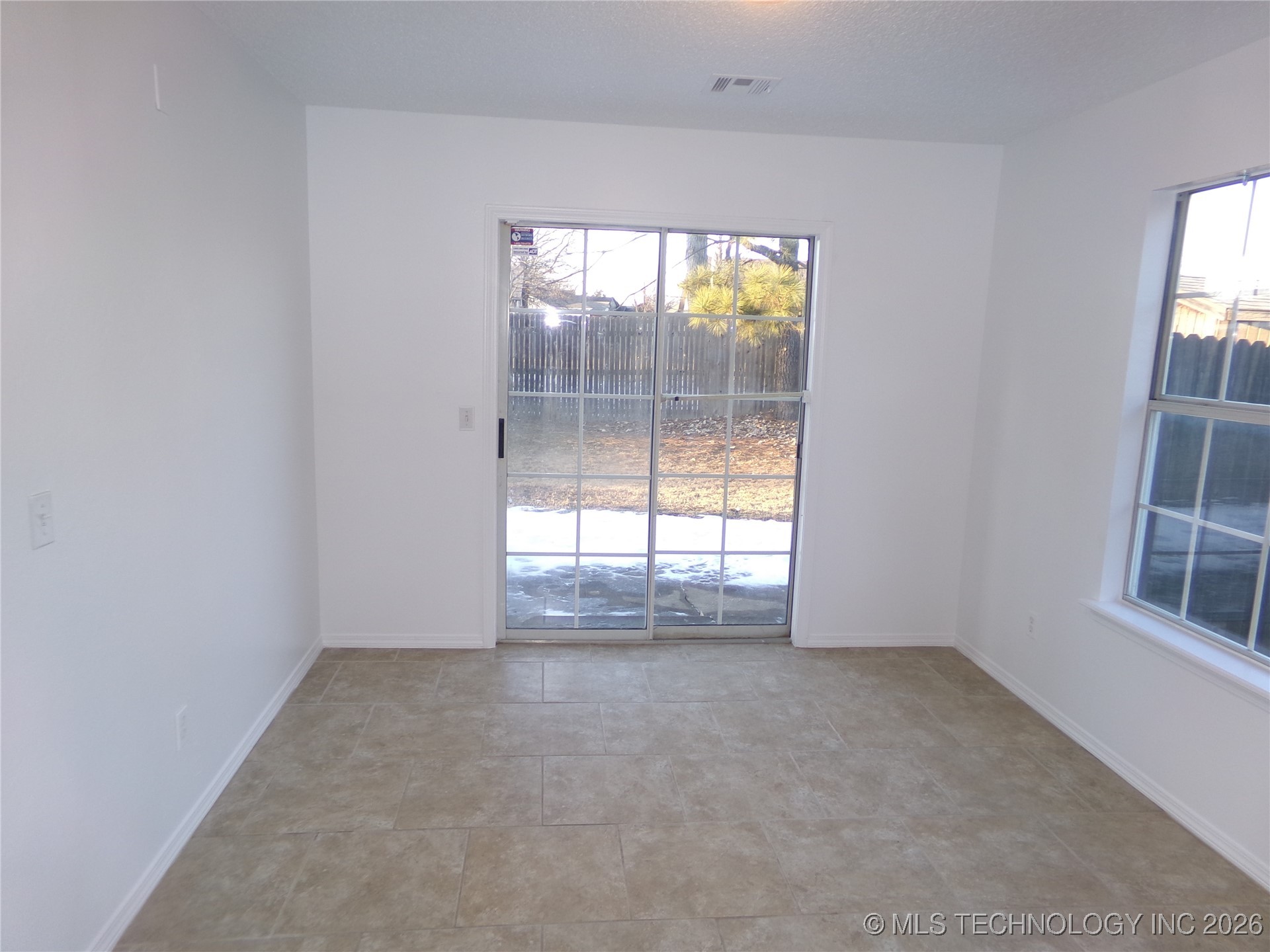 7415 E 89th Place S Property Photo 12