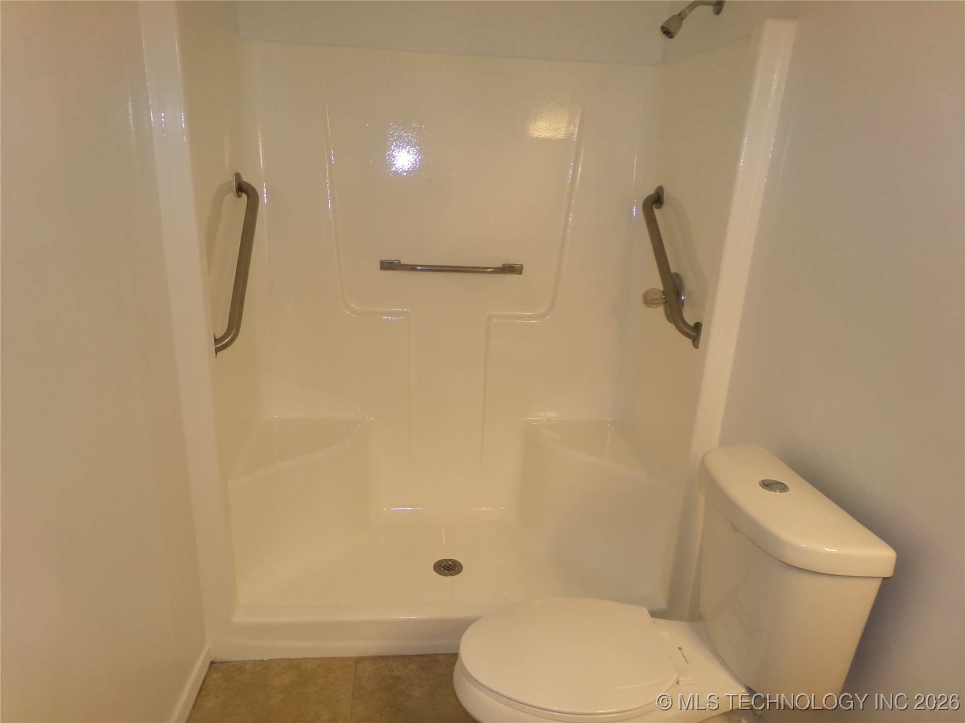 7415 E 89th Place S Property Photo 15