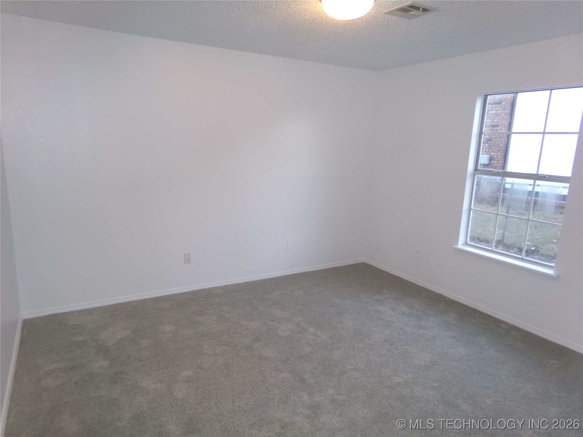 7415 E 89th Place S Property Photo 22