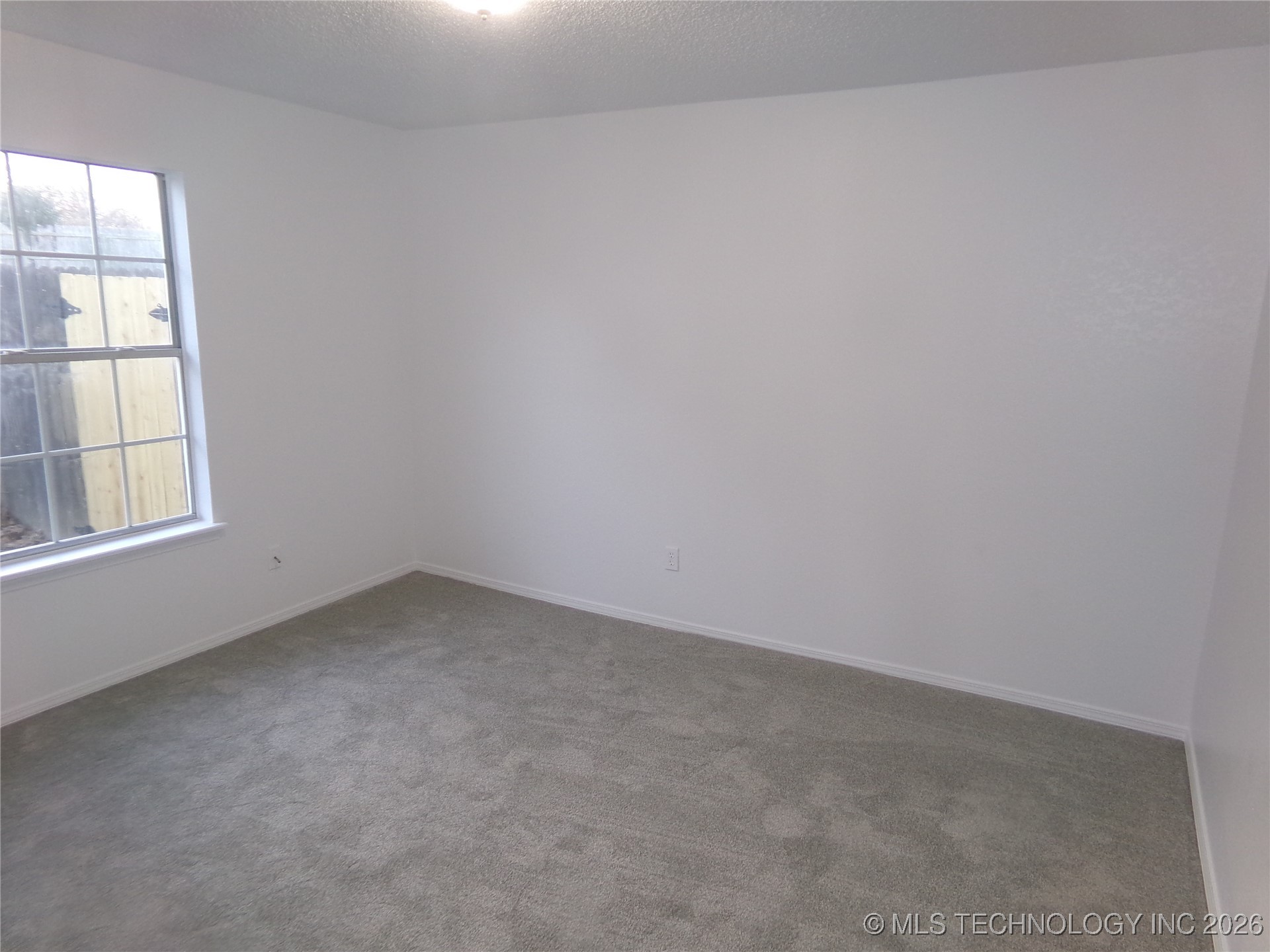 7415 E 89th Place S Property Photo 23