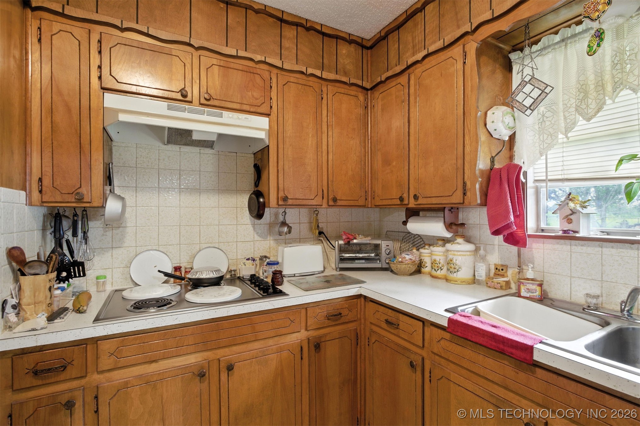 201 Main Property Photo 20