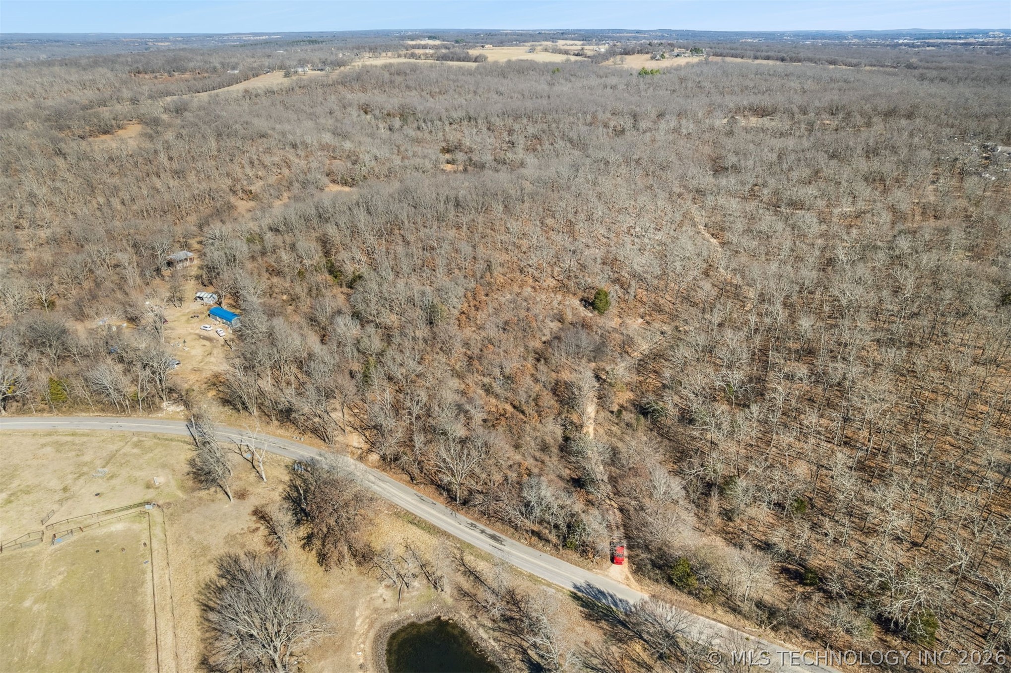 16454 N Fred Smith Road Property Photo 4