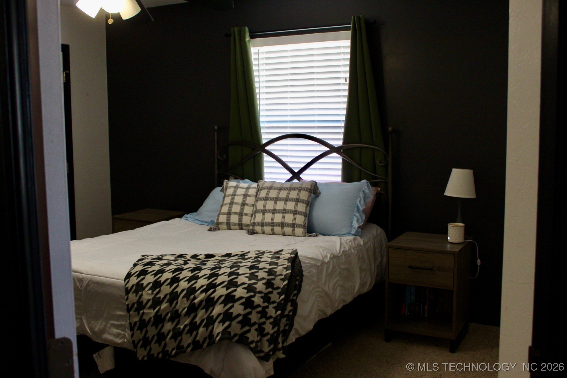 821 Cardinal Street Property Photo 12