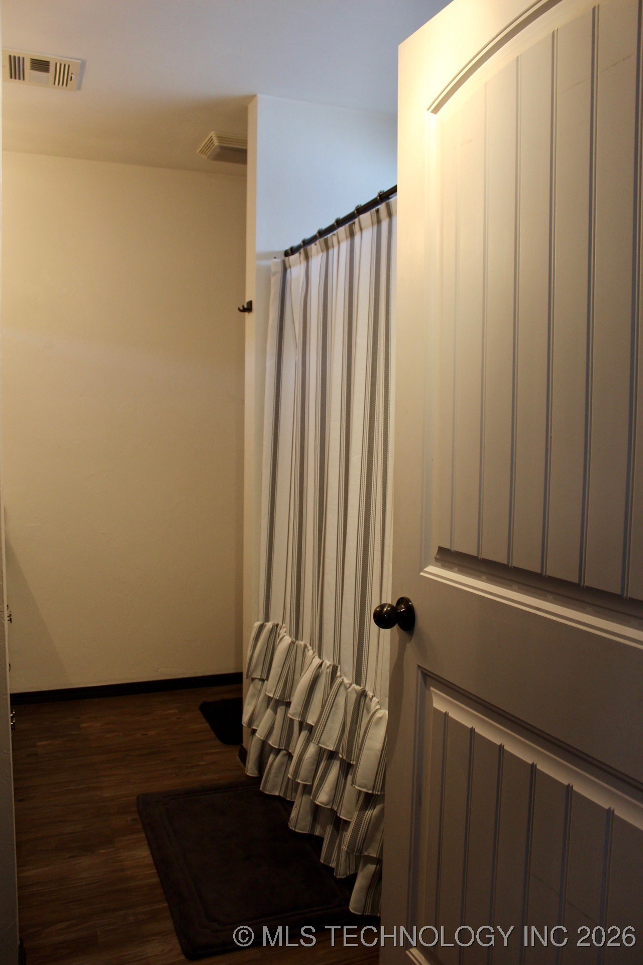 821 Cardinal Street Property Photo 16