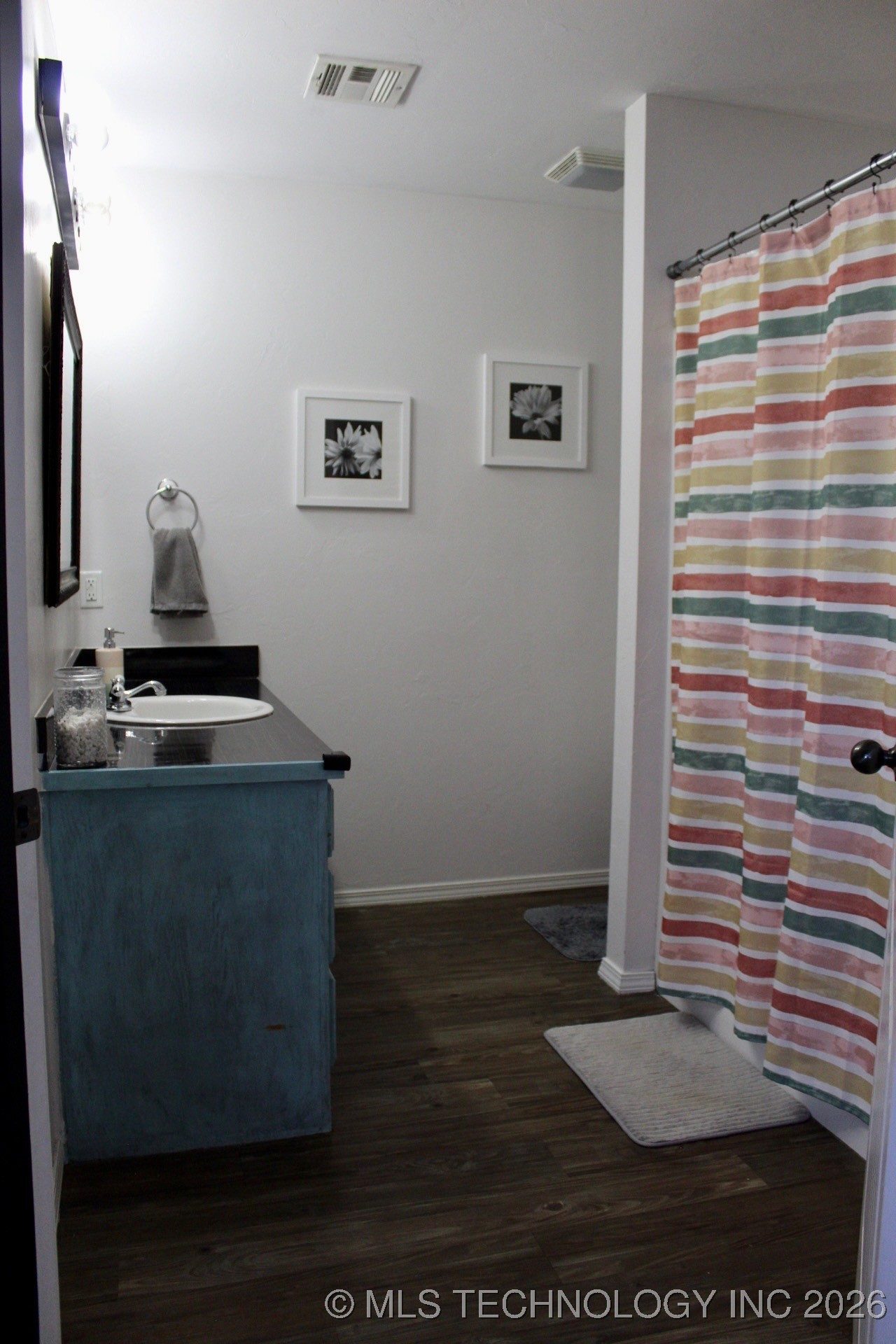 821 Cardinal Street Property Photo 18