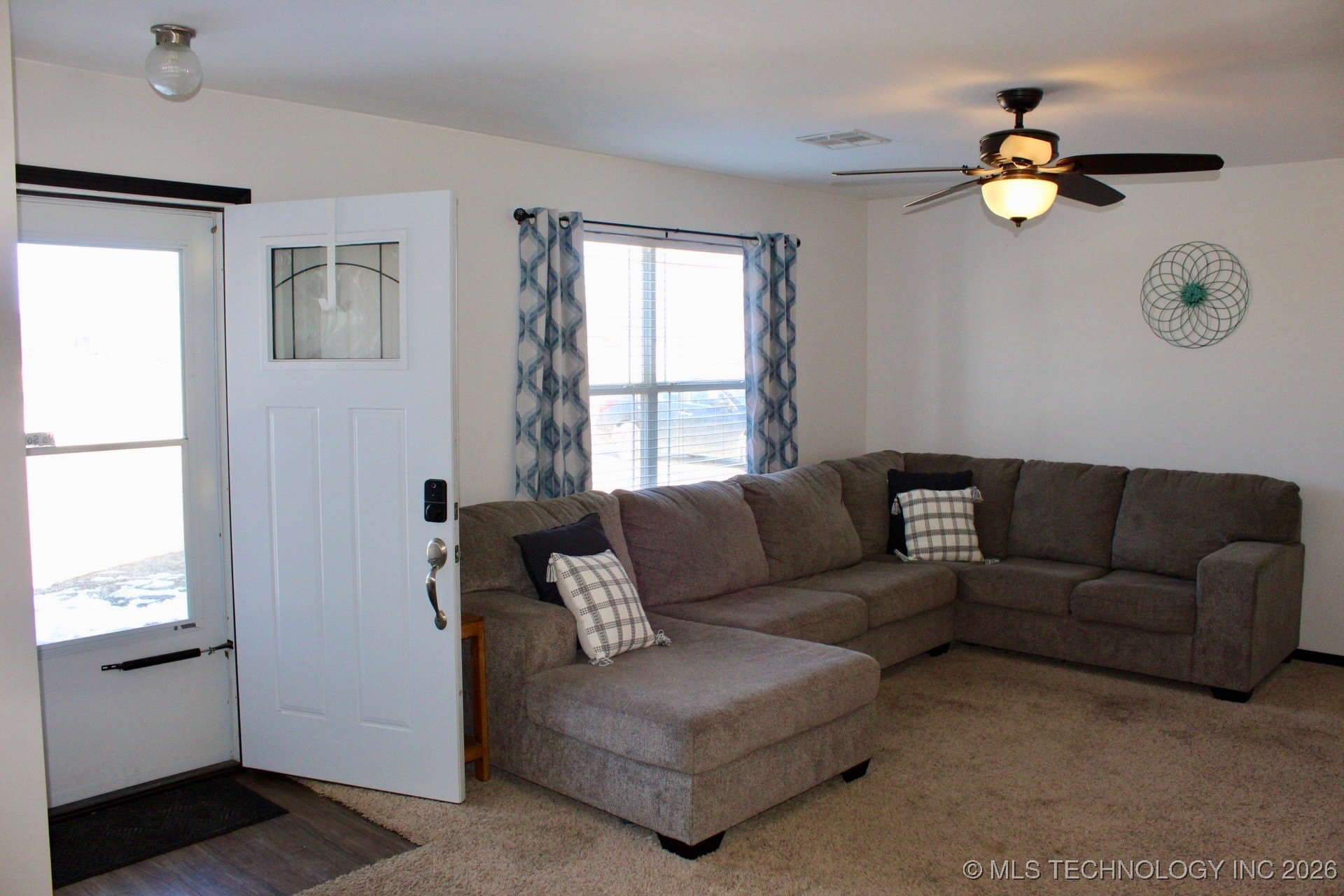 821 Cardinal Street Property Photo 19