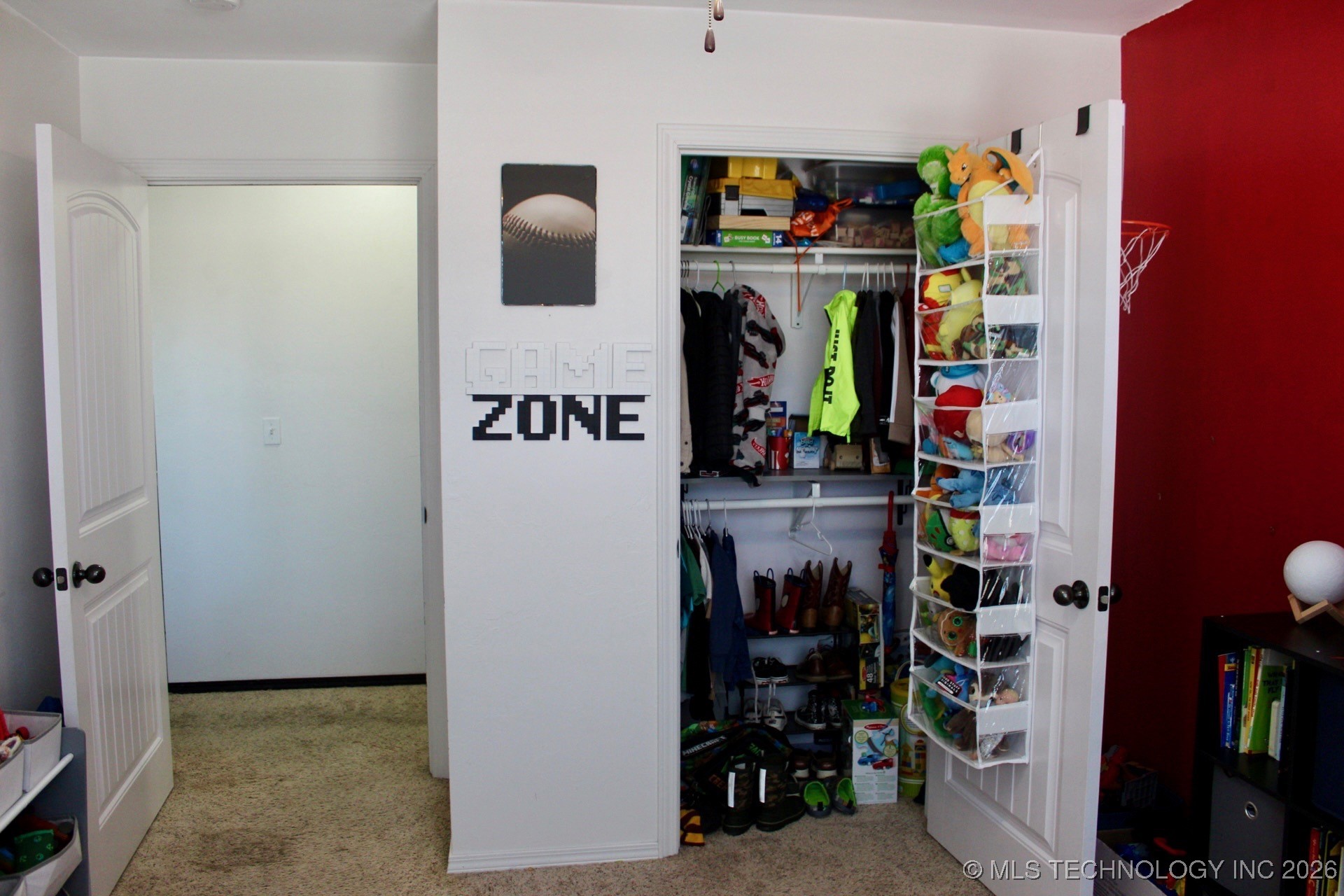 821 Cardinal Street Property Photo 29