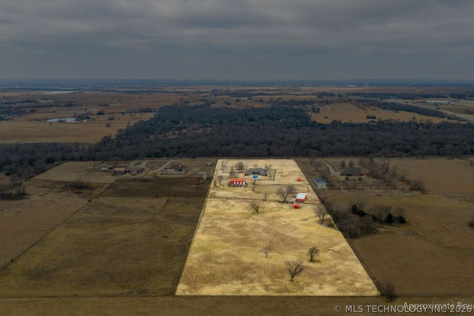 20372 N 4020 Road Property Photo 3