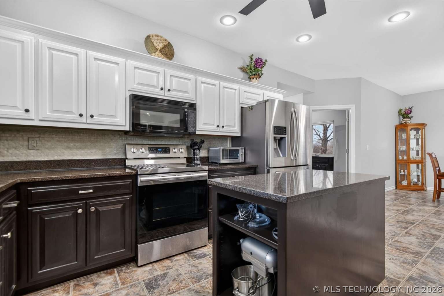 20372 N 4020 Road Property Photo 10