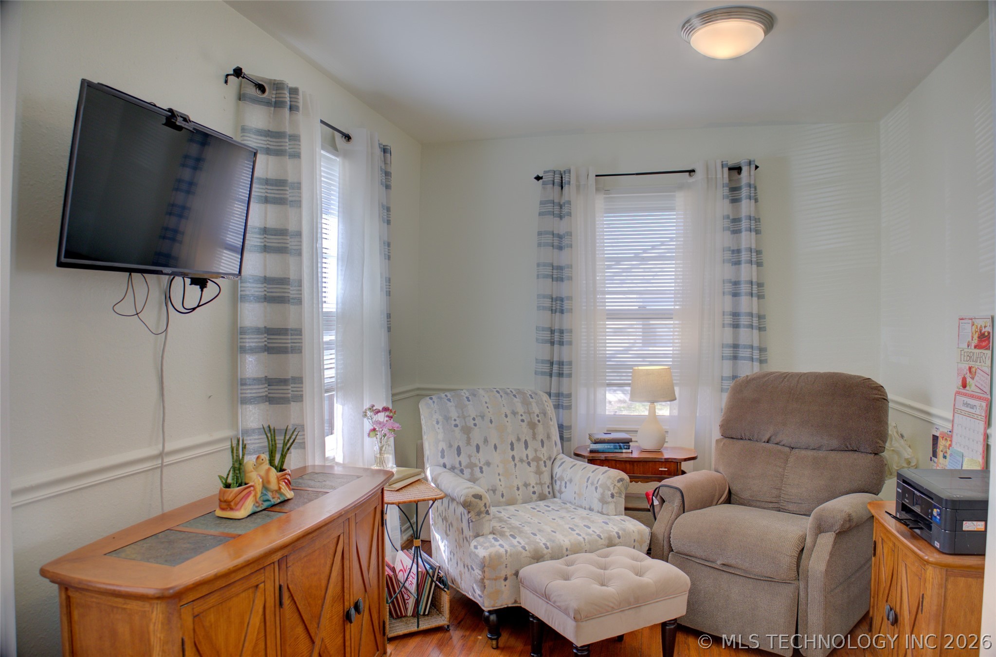 1437 E 39th Street A Property Photo 12