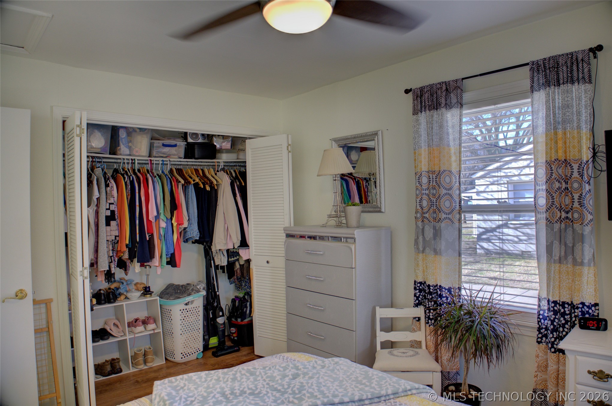 1437 E 39th Street A Property Photo 20