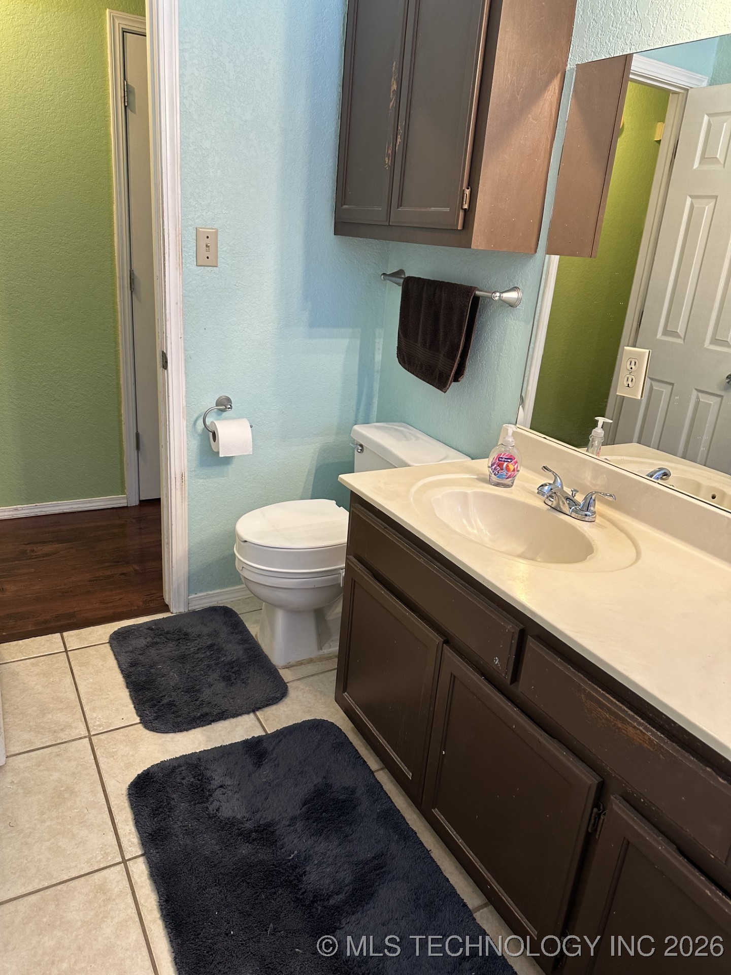 10026 S 93rd Avenue E Property Photo 13