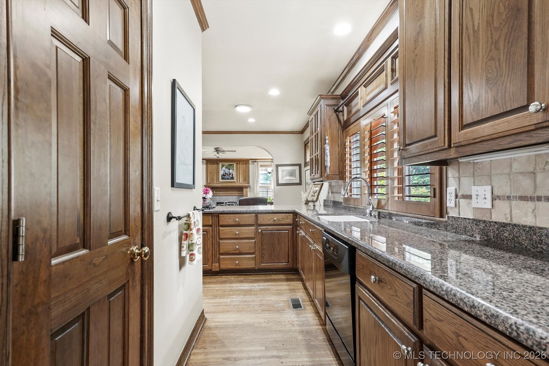 9632 S Vandalia Avenue Property Photo 15