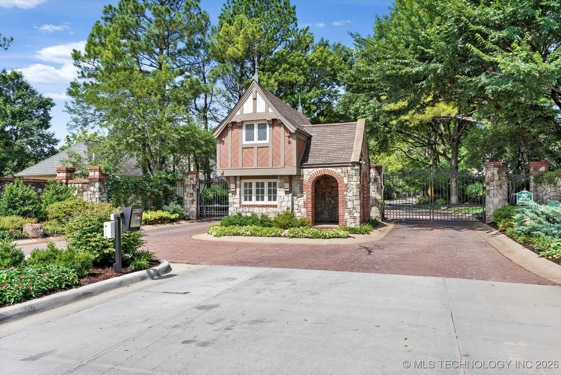 9632 S Vandalia Avenue Property Photo 41