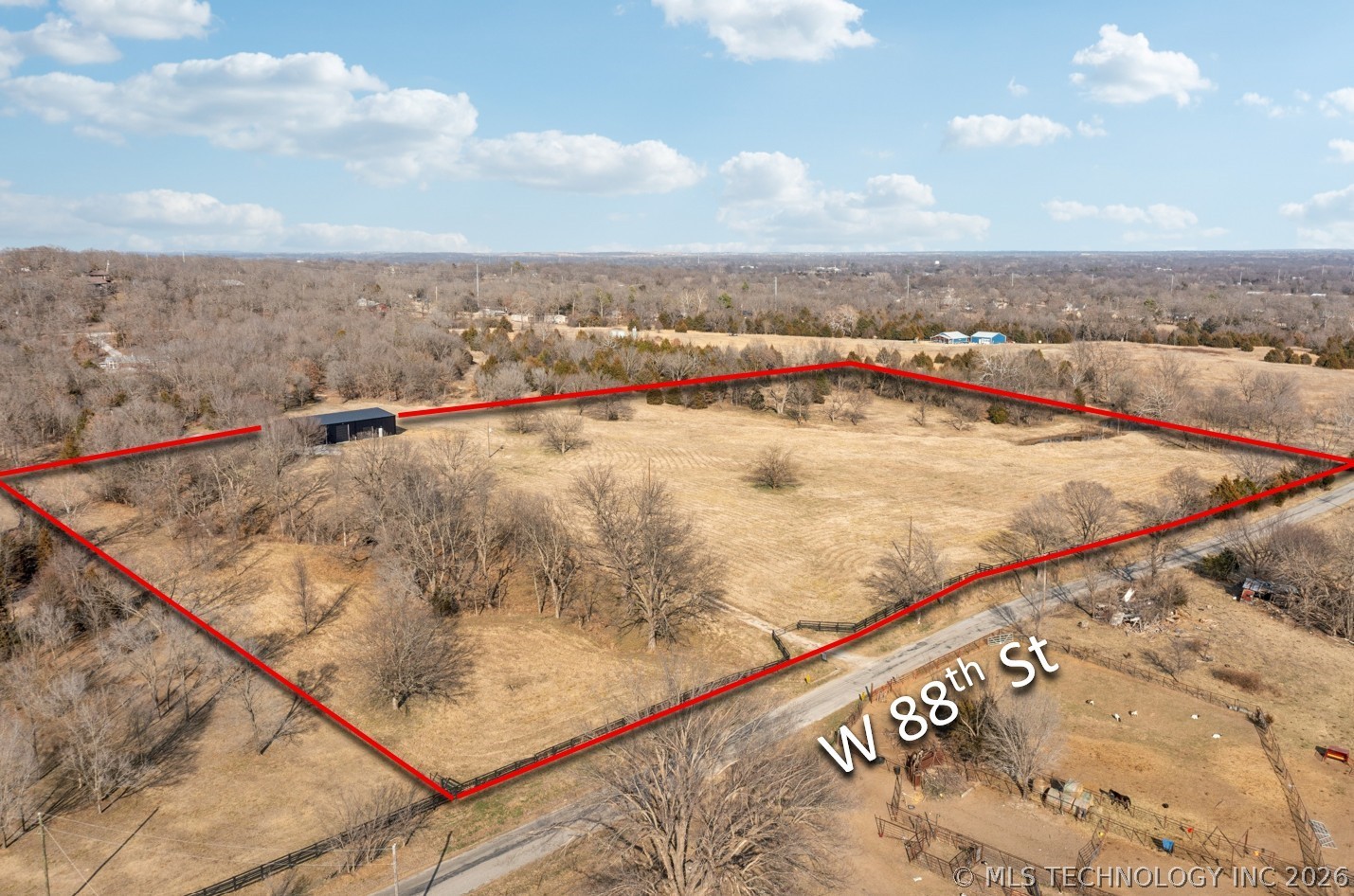 2781 W 88th Street N Property Photo 2