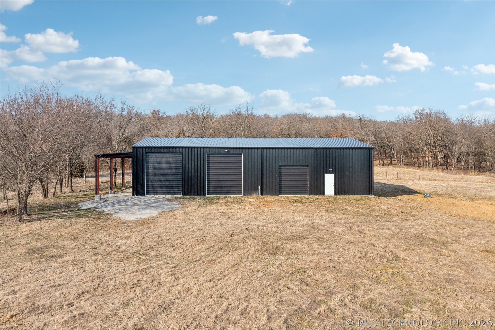 2781 W 88th Street N Property Photo 8