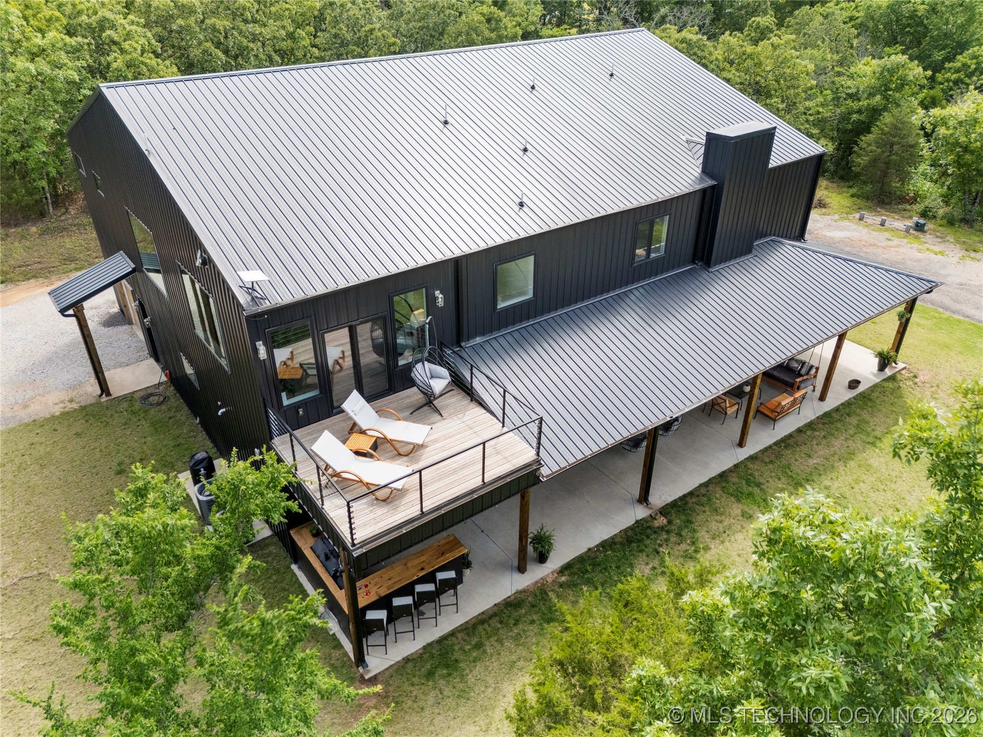 8562 Adams Creek Road Property Photo 1