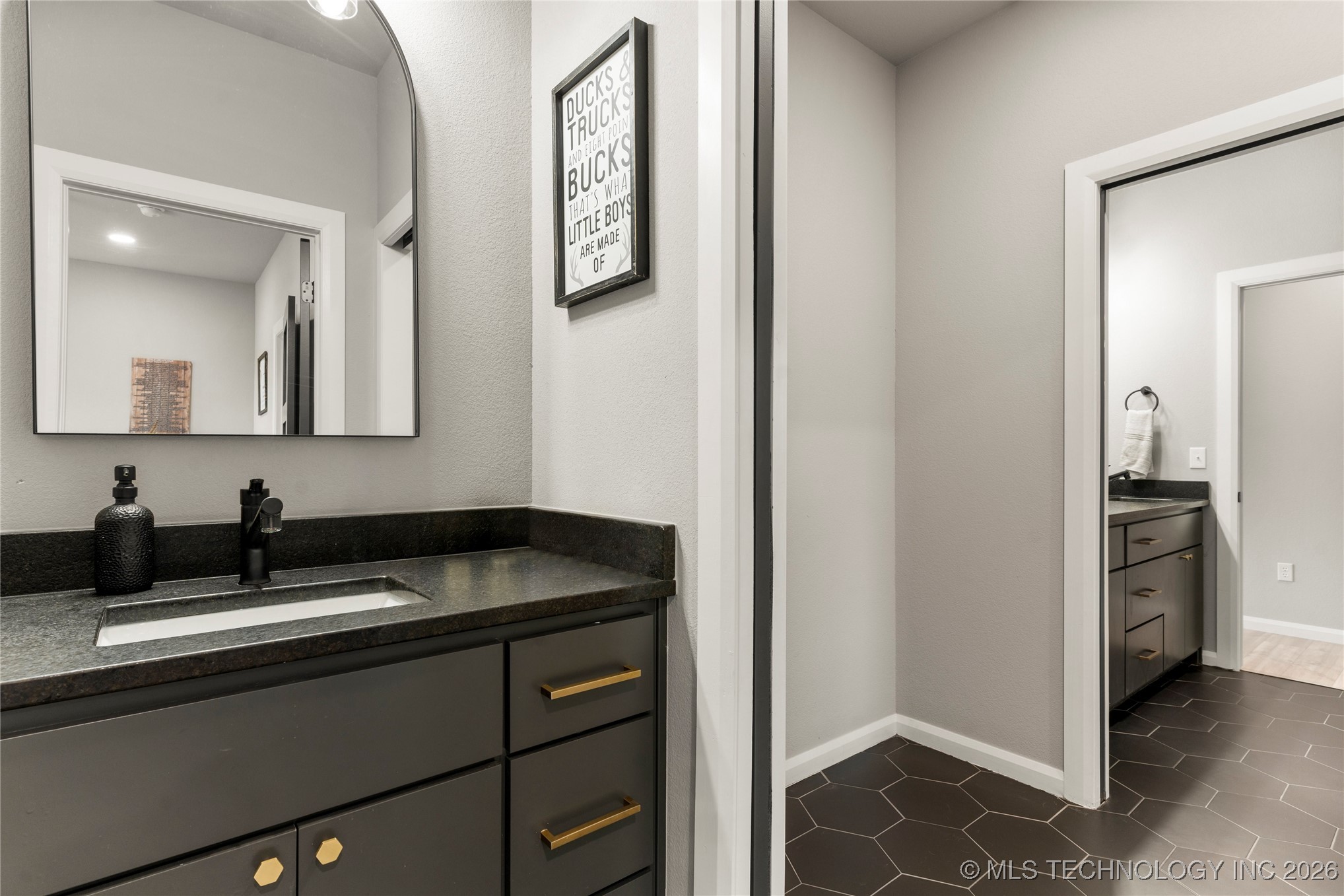 8562 Adams Creek Road Property Photo 39