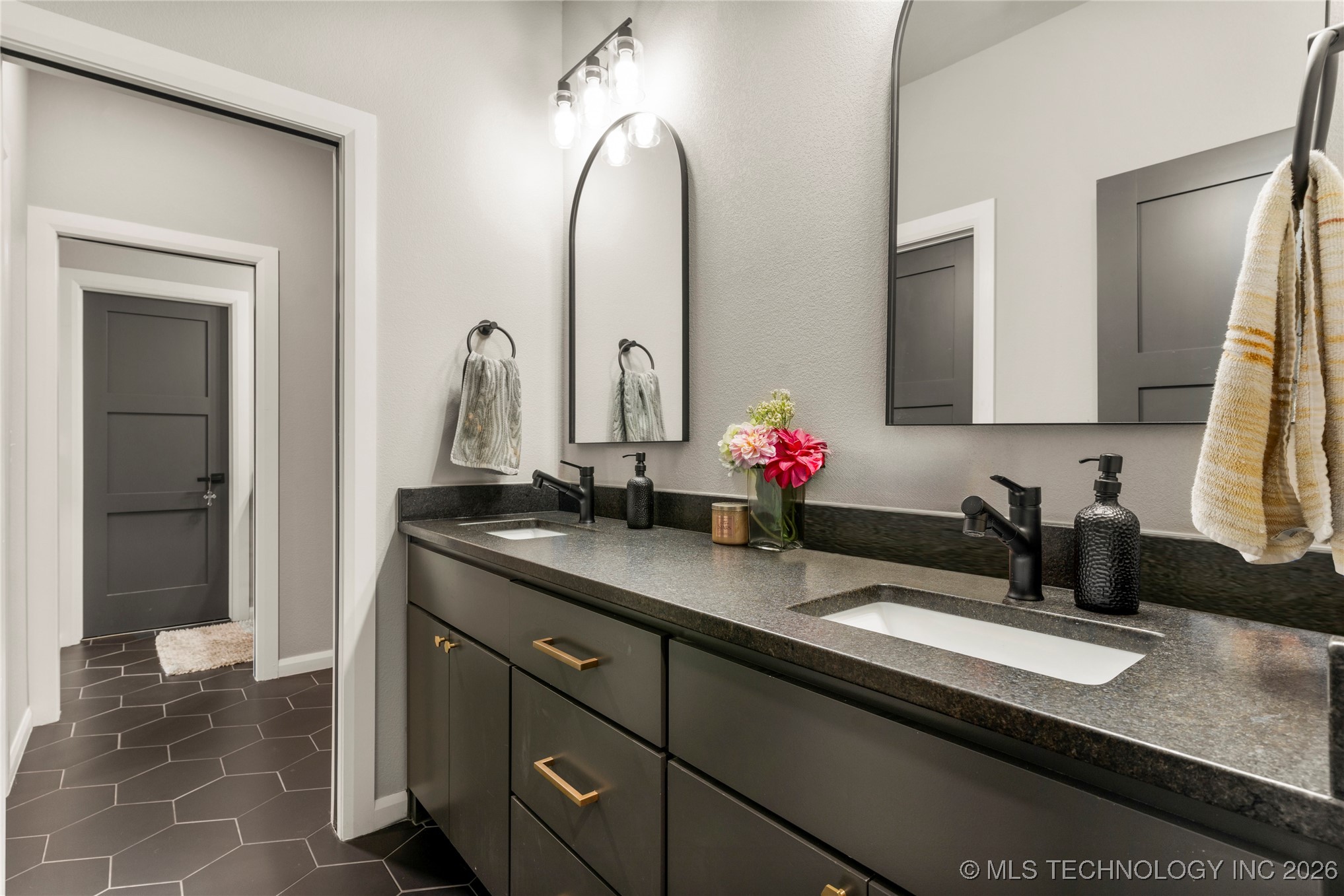 8562 Adams Creek Road Property Photo 41