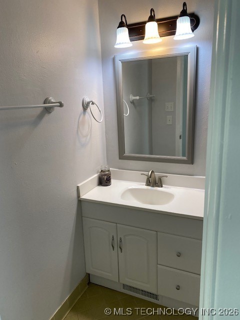 1530 E 66th Court Property Photo 14