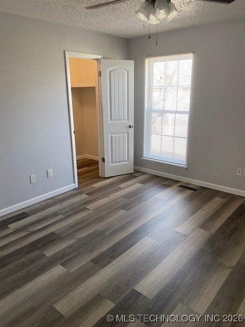 1530 E 66th Court Property Photo 25