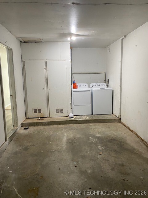 1530 E 66th Court Property Photo 29