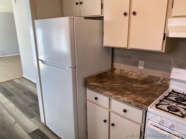 1530 E 66th Court Property Photo 34