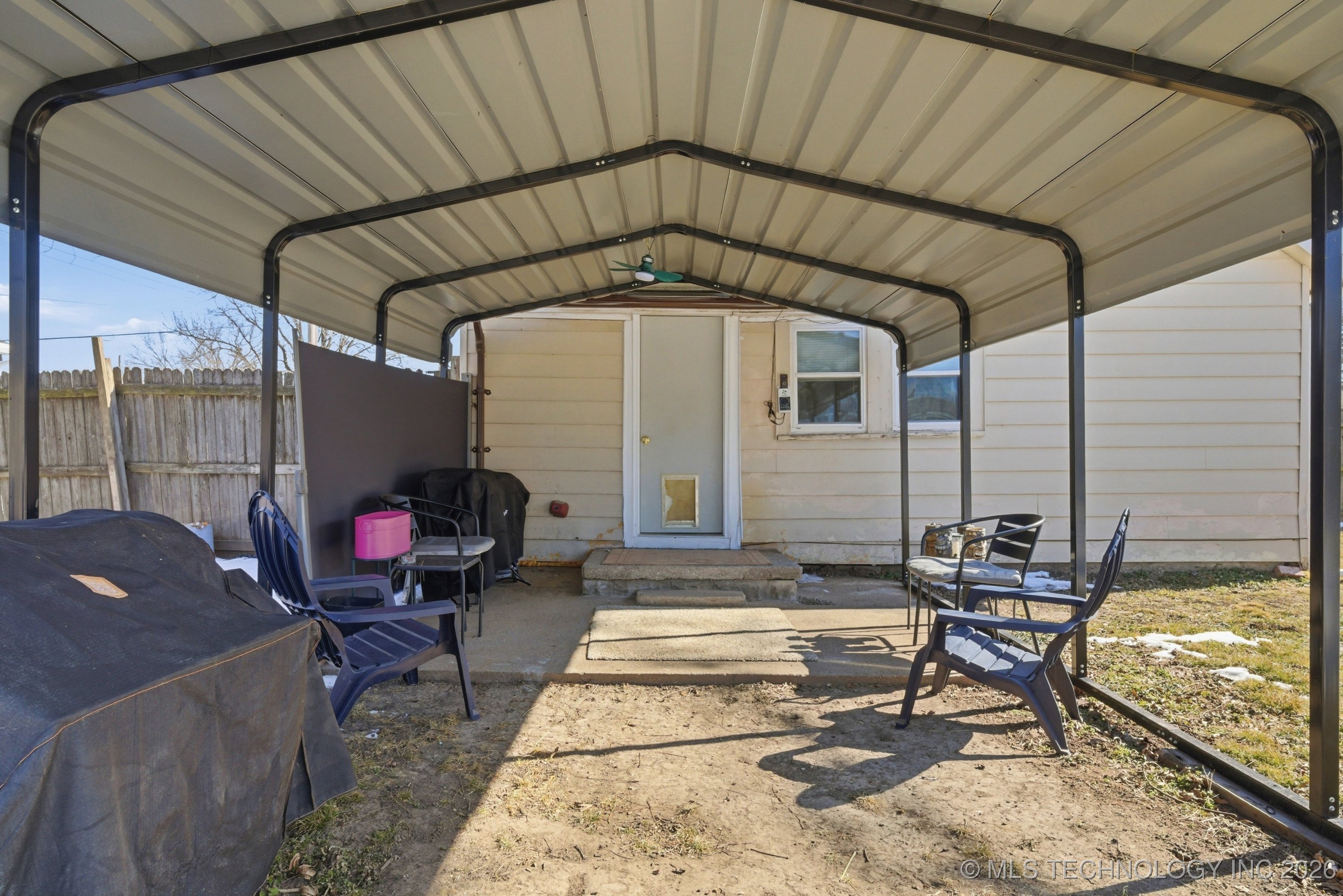 503 N Cherokee Avenue Property Photo 27