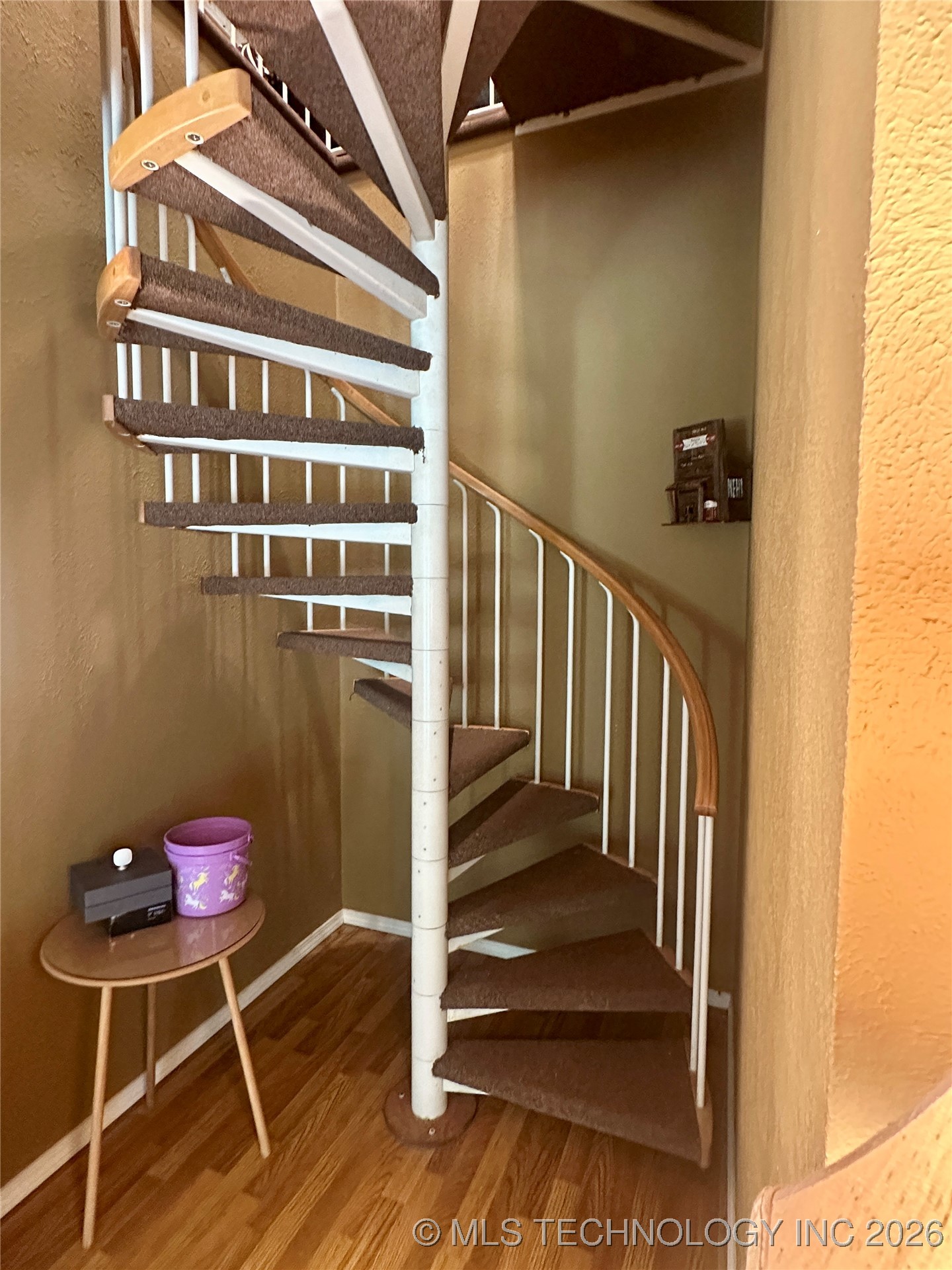 1372 Warren Road Property Photo 18