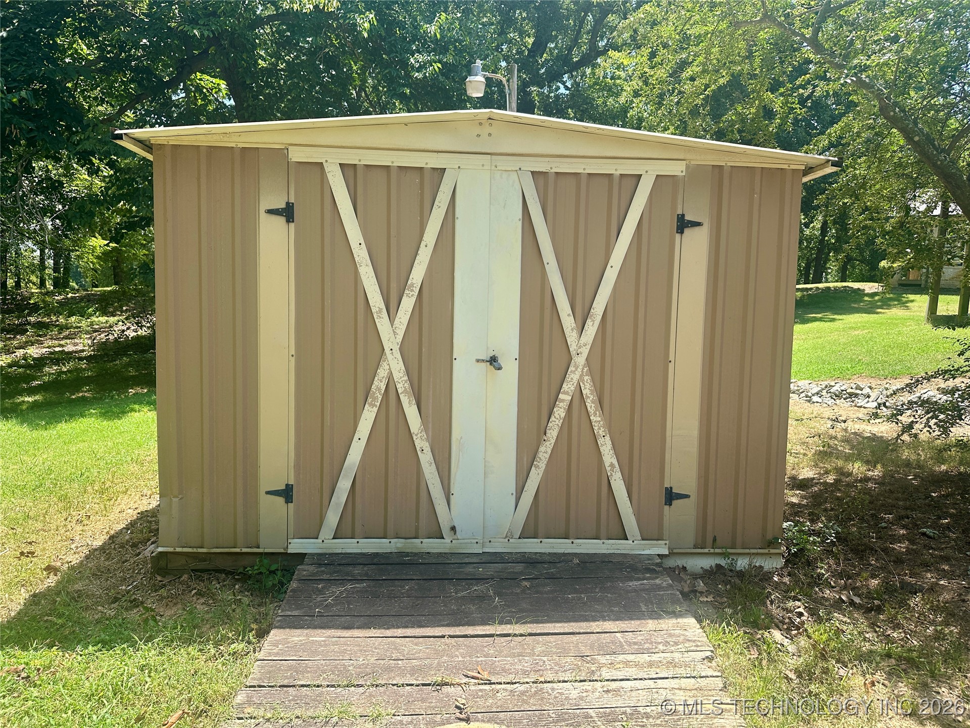 1372 Warren Road Property Photo 27