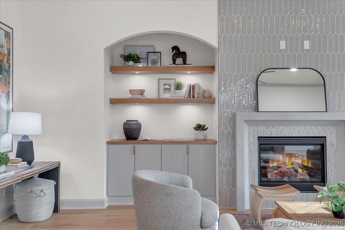 1203 N 71st Place Property Photo 10