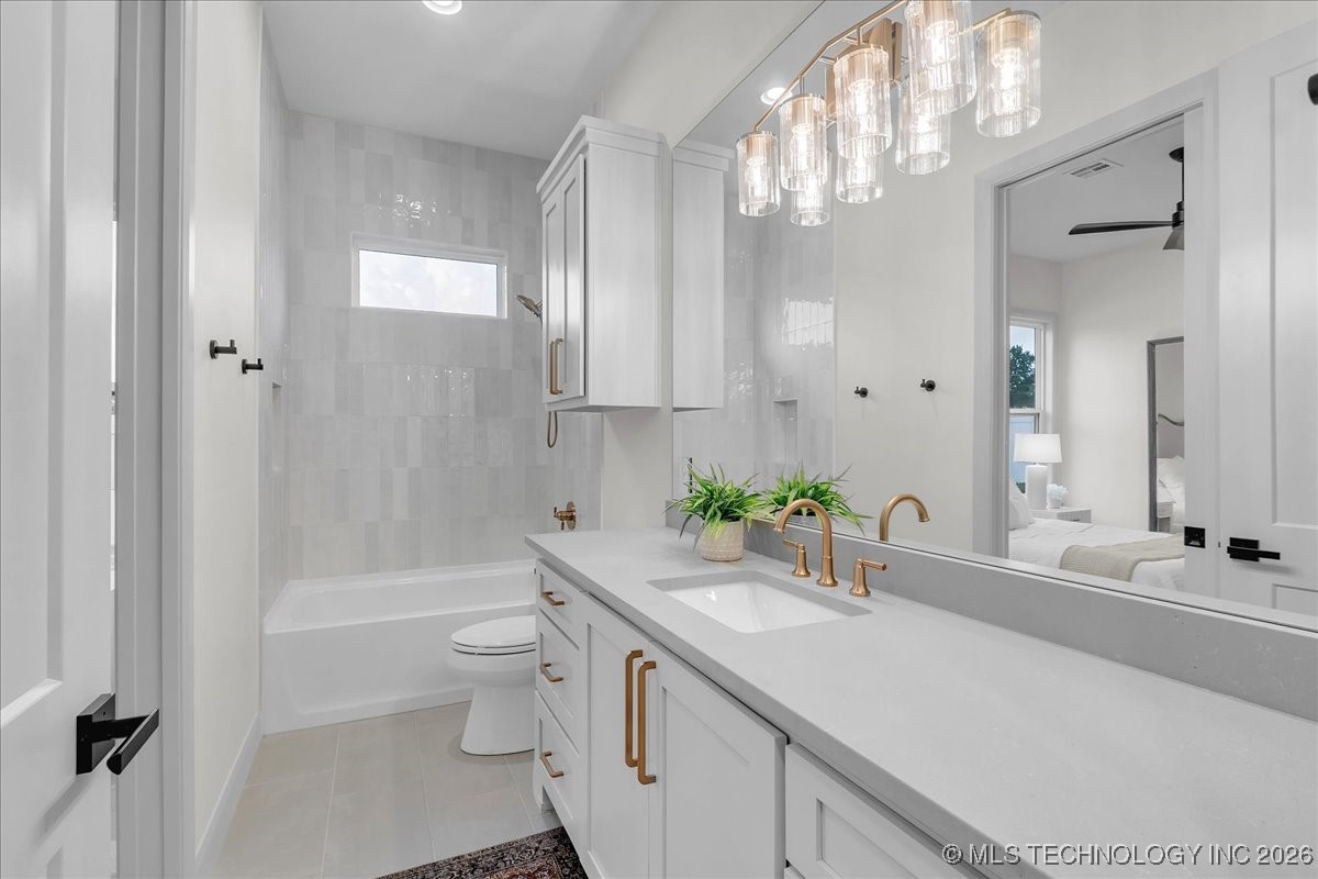 1203 N 71st Place Property Photo 39