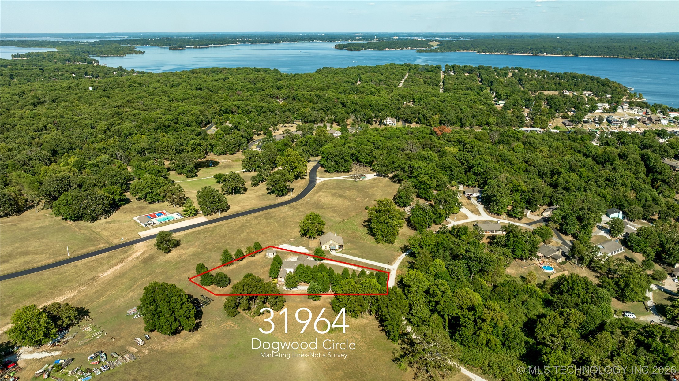 31964 Dogwood Circle Property Photo 5