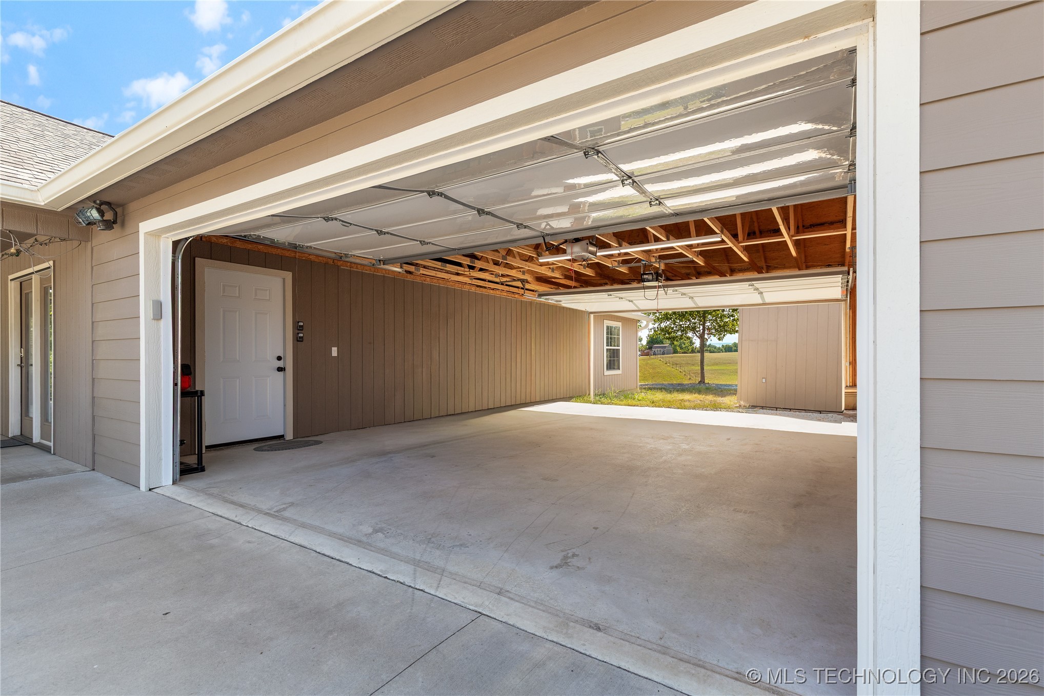 31964 Dogwood Circle Property Photo 38