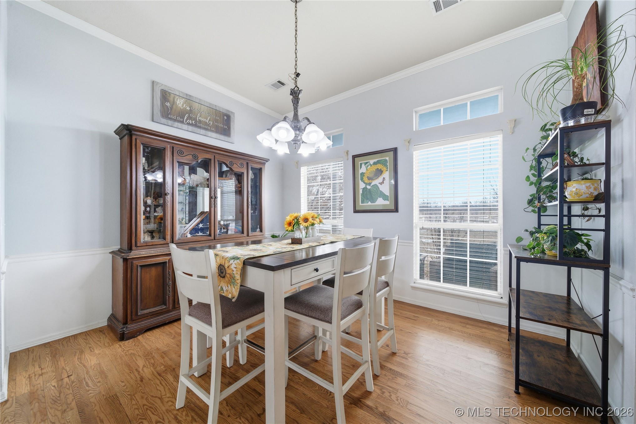 8115 E 6th Street Property Photo 12