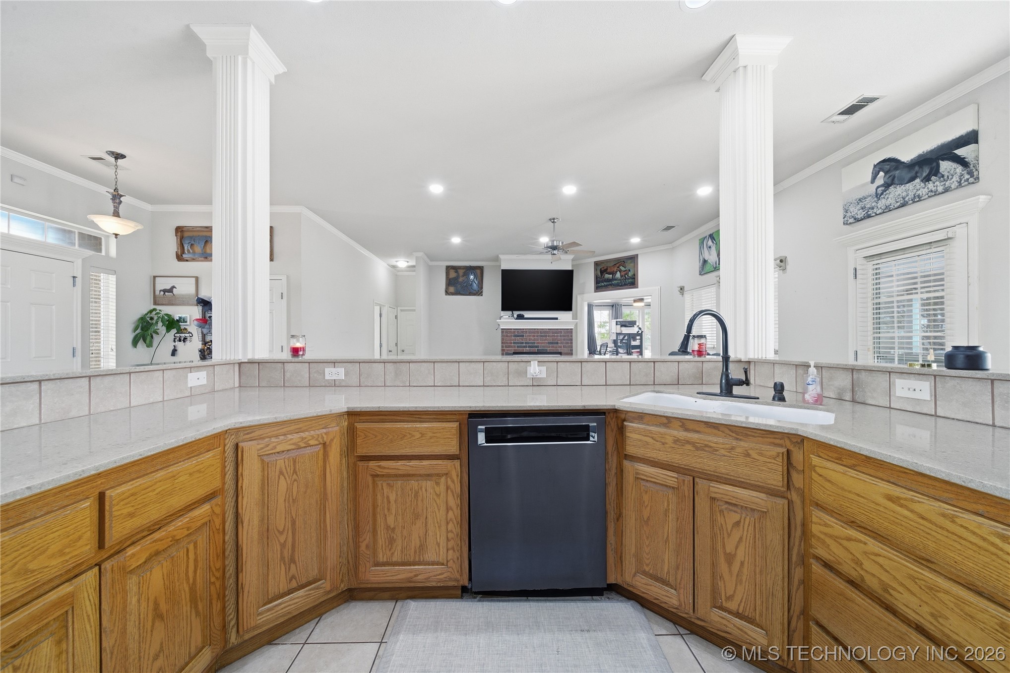 8115 E 6th Street Property Photo 14