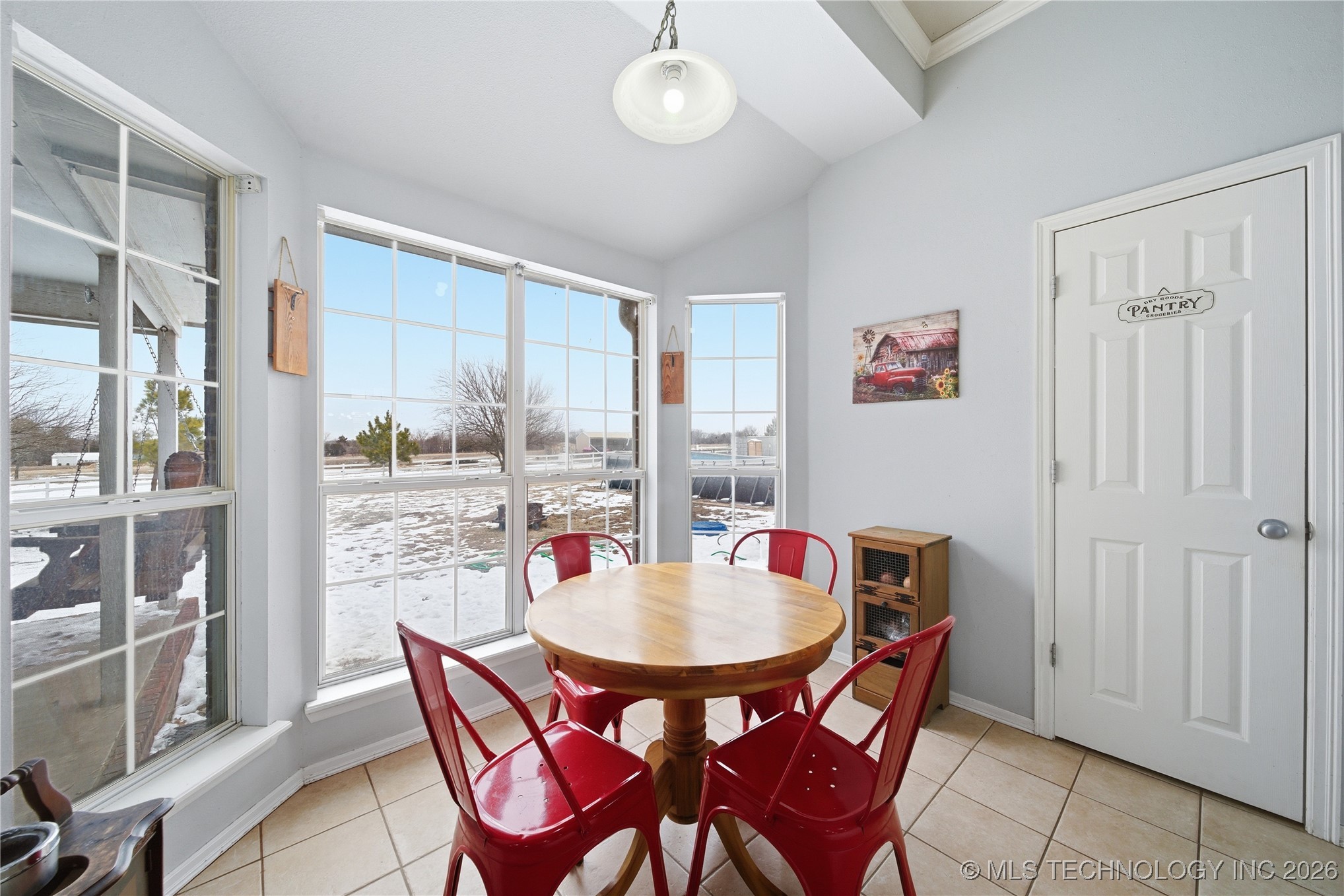 8115 E 6th Street Property Photo 17