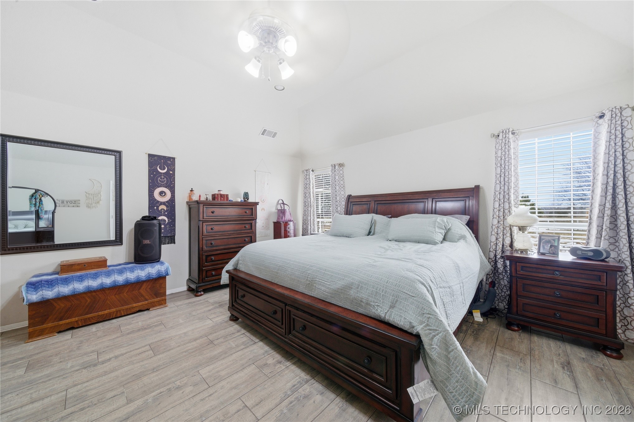 8115 E 6th Street Property Photo 19