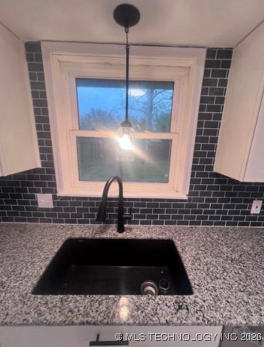 1924 W Urbana Street Property Photo 4