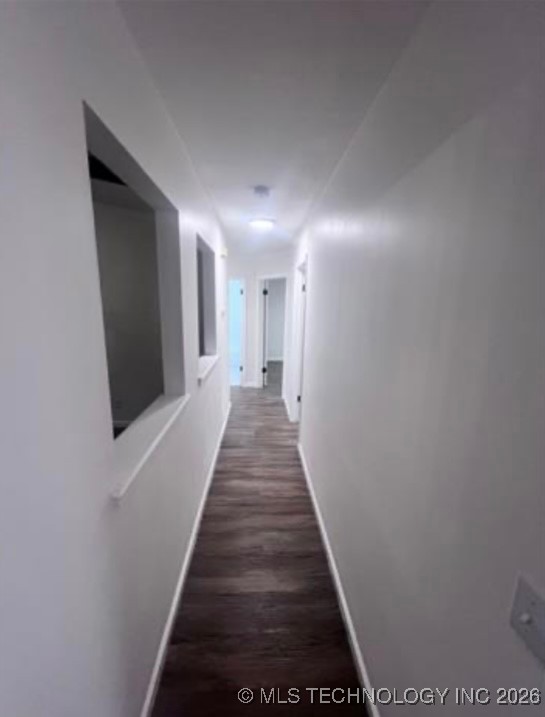 1924 W Urbana Street Property Photo 6