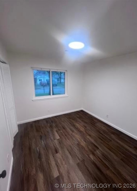 1924 W Urbana Street Property Photo 8