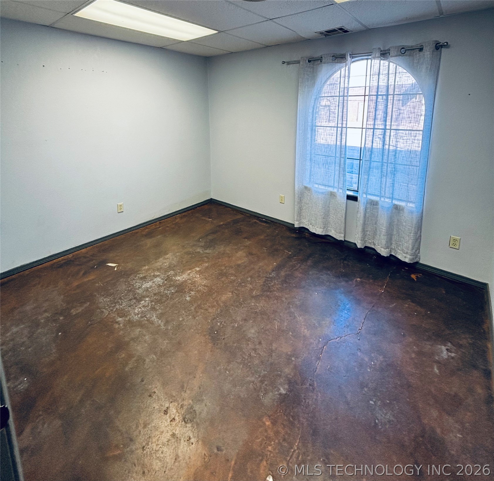 125 N Cherokee Property Photo 5